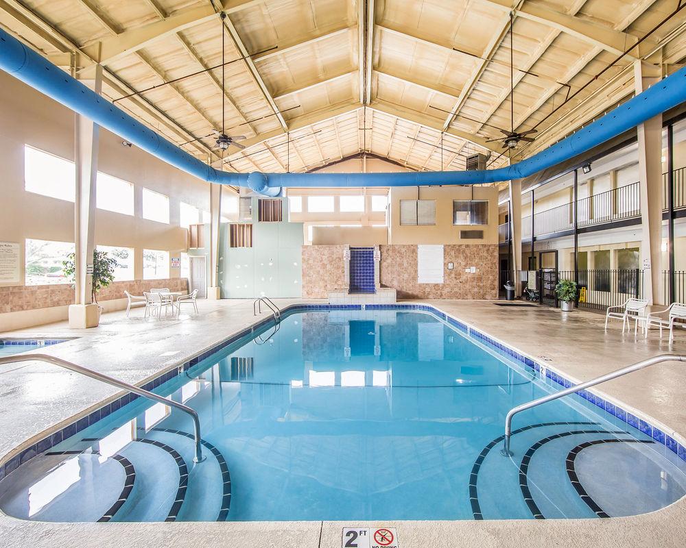 Oyo Hotel Knoxville Tn Cedar Bluff I-40 Zewnętrze zdjęcie