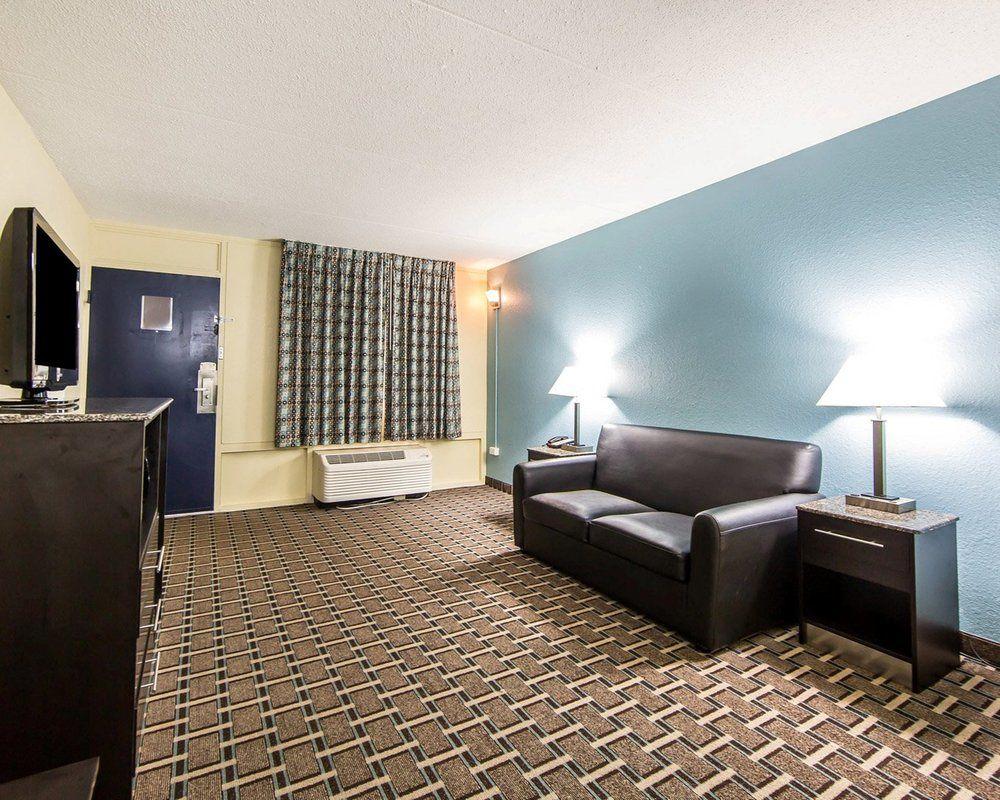 Oyo Hotel Knoxville Tn Cedar Bluff I-40 Zewnętrze zdjęcie