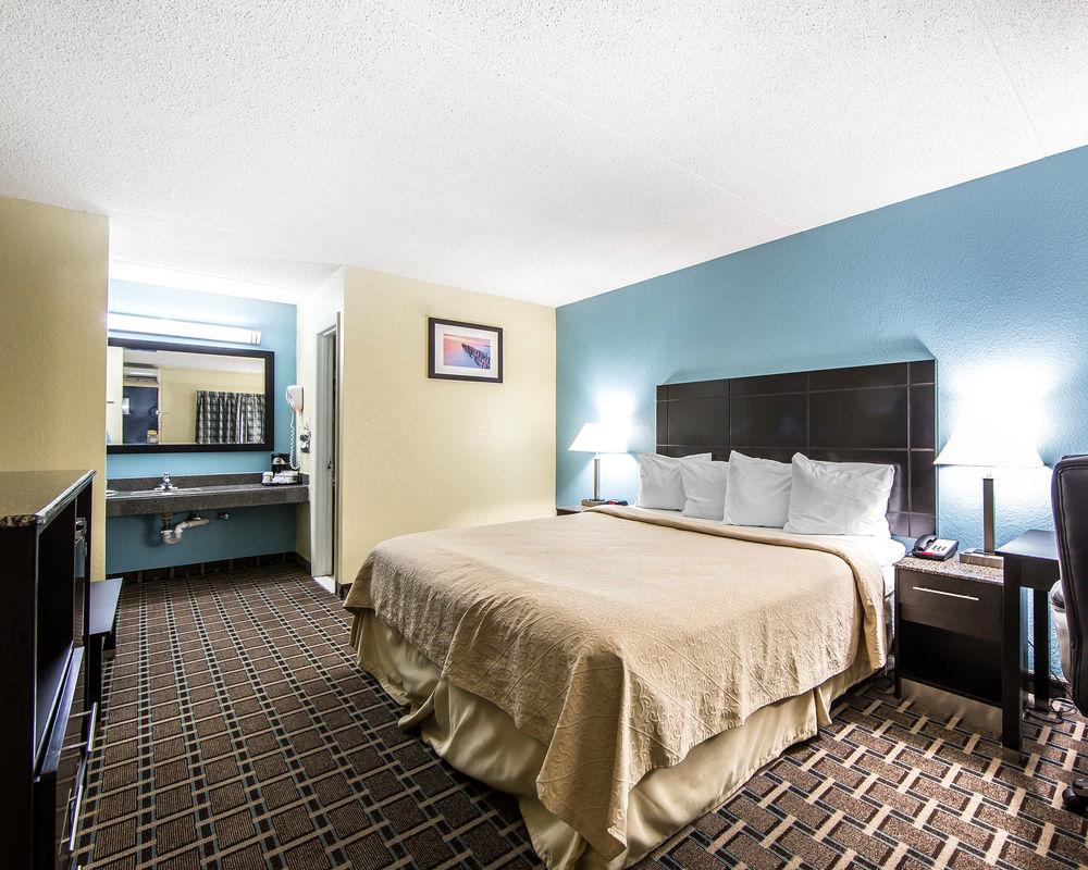 Oyo Hotel Knoxville Tn Cedar Bluff I-40 Zewnętrze zdjęcie
