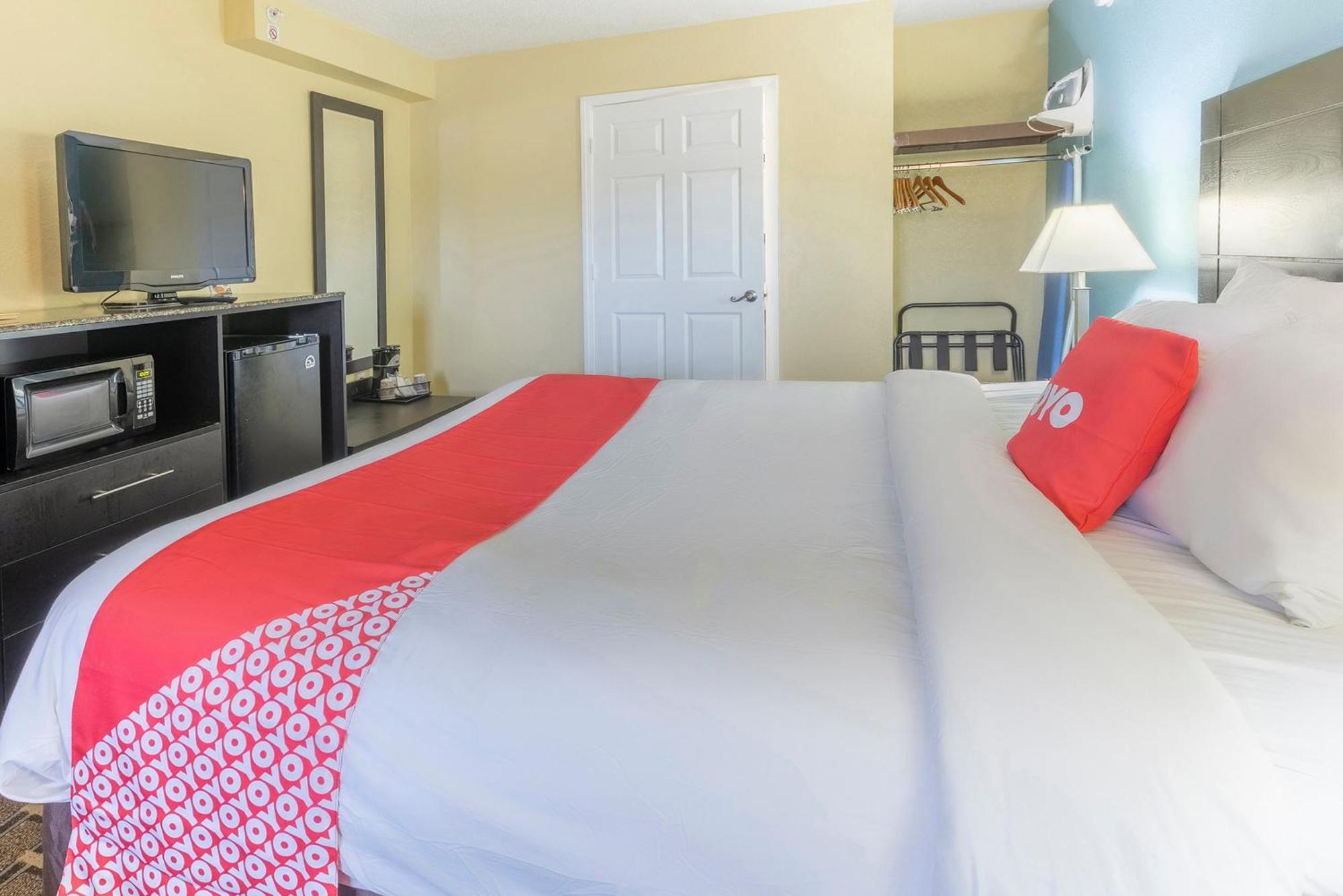 Oyo Hotel Knoxville Tn Cedar Bluff I-40 Zewnętrze zdjęcie